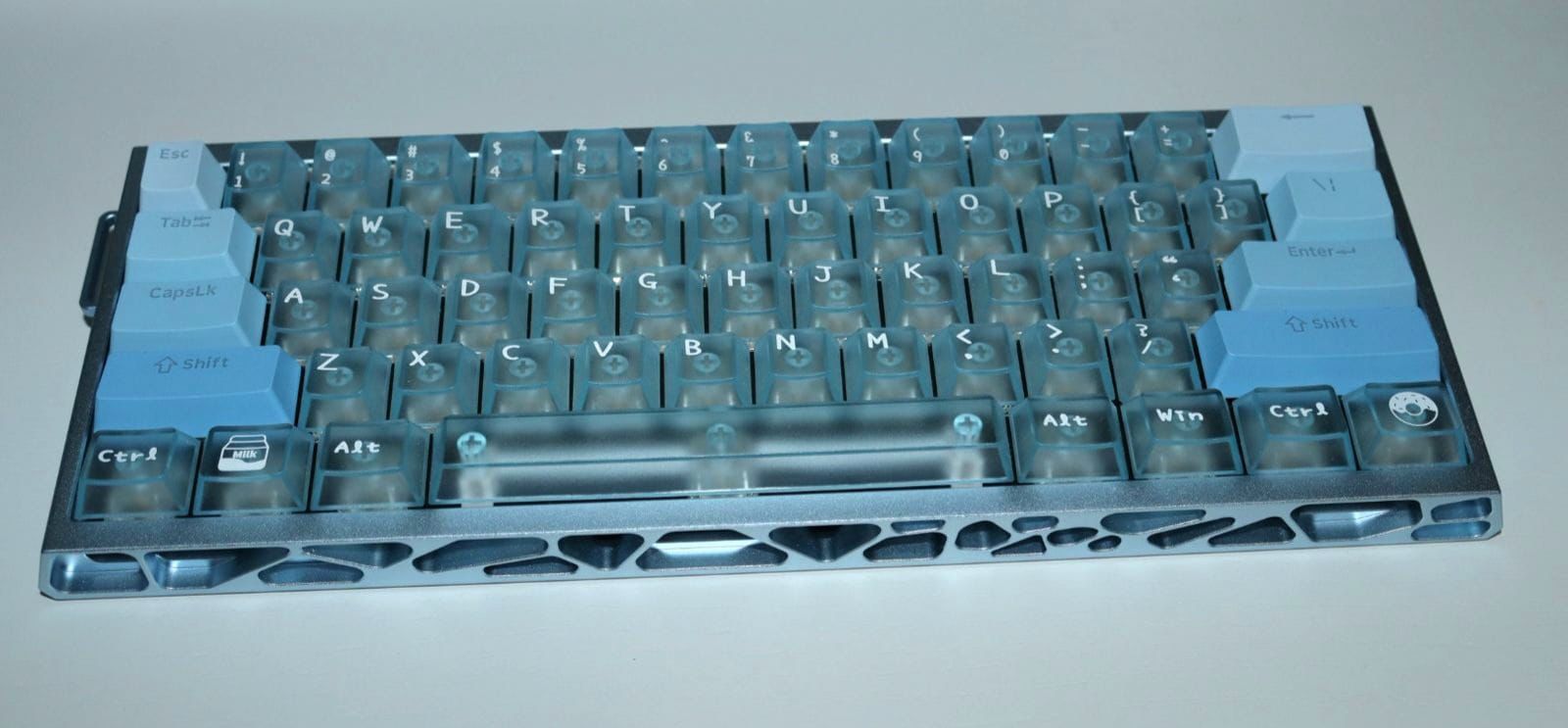 Piece 04 custom keyboard